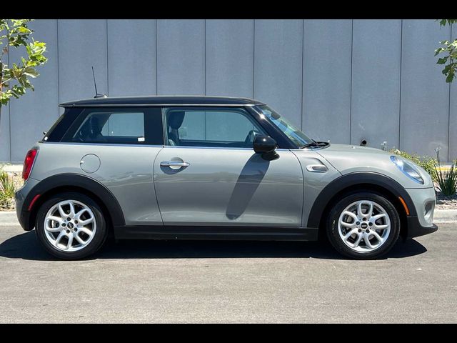 2019 MINI Cooper Hardtop Base