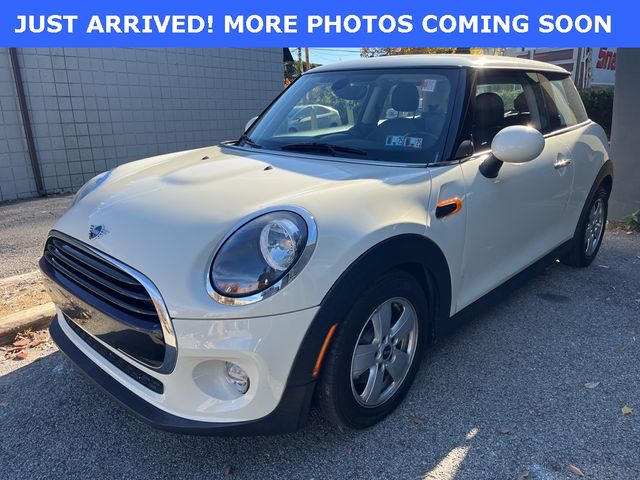 2019 MINI Cooper Hardtop Base