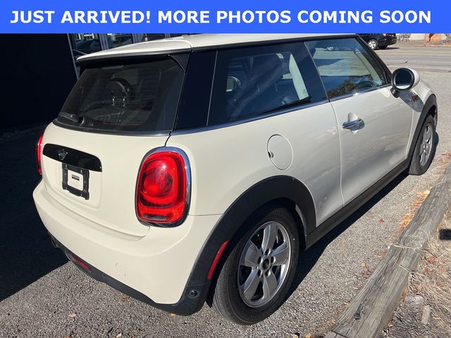 2019 MINI Cooper Hardtop Base