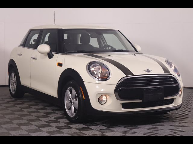 2019 MINI Cooper Hardtop Base