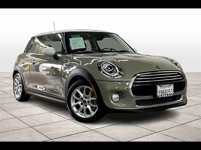 2019 MINI Cooper Hardtop Base