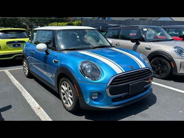 2019 MINI Cooper Hardtop Base