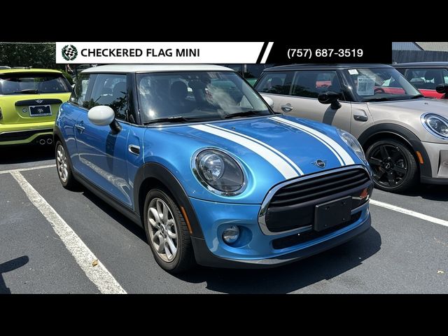 2019 MINI Cooper Hardtop Base