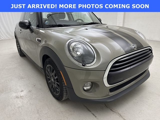 2019 MINI Cooper Hardtop Base