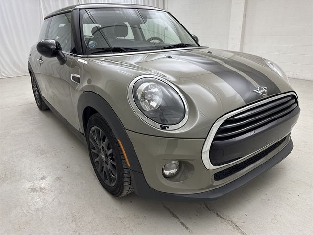 2019 MINI Cooper Hardtop Base