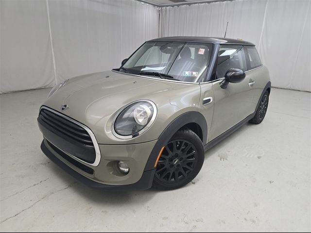 2019 MINI Cooper Hardtop Base