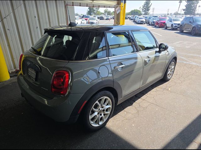 2019 MINI Cooper Hardtop Base