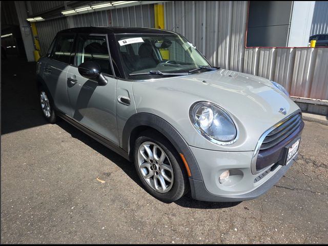 2019 MINI Cooper Hardtop Base