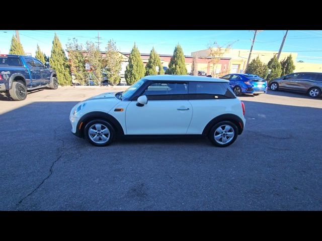 2019 MINI Cooper Hardtop Base