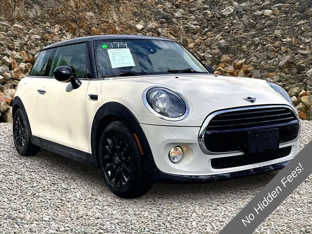 2019 MINI Cooper Hardtop Base