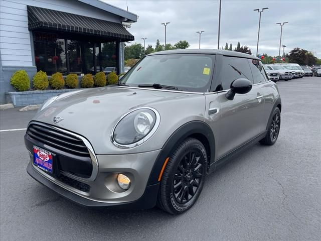 2019 MINI Cooper Hardtop Base