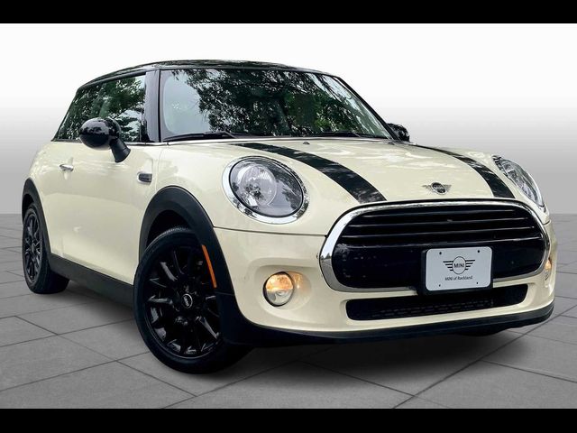2019 MINI Cooper Hardtop Base