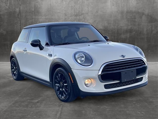 2019 MINI Cooper Hardtop Base