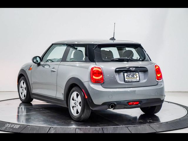 2019 MINI Cooper Hardtop Base