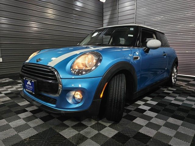 2019 MINI Cooper Hardtop Base