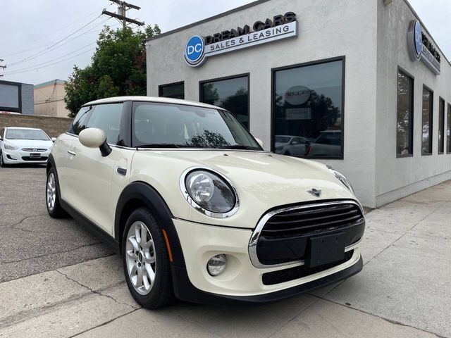 2019 MINI Cooper Hardtop Base