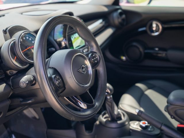 2019 MINI Cooper Hardtop Base