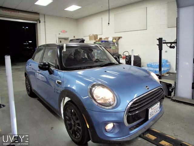 2019 MINI Cooper Hardtop Base