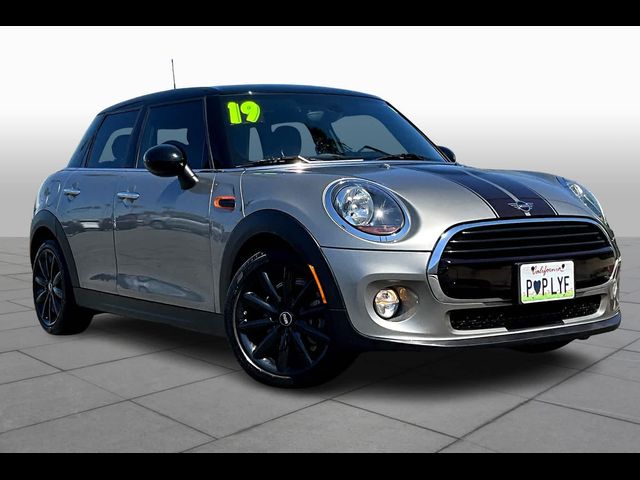 2019 MINI Cooper Hardtop Oxford Edition