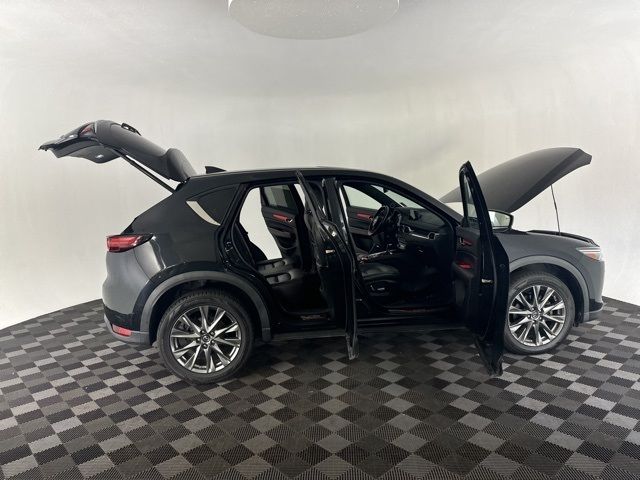 2019 Mazda CX-5 Signature