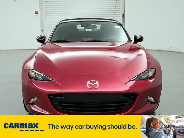 2019 Mazda MX-5 Miata Sport