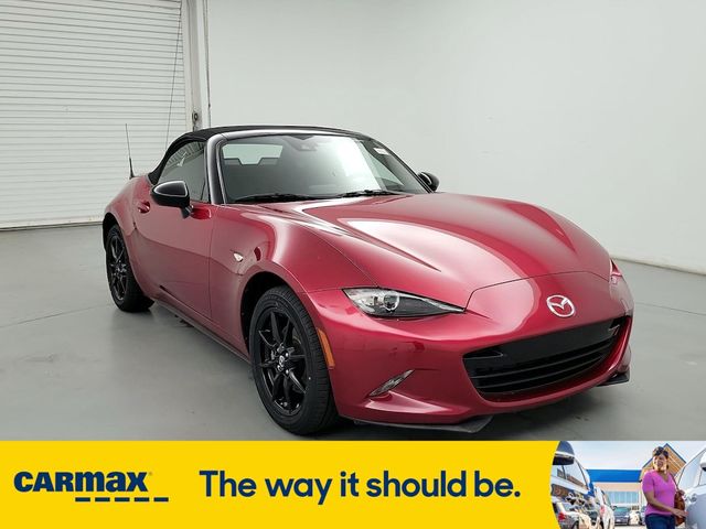 2019 Mazda MX-5 Miata Sport