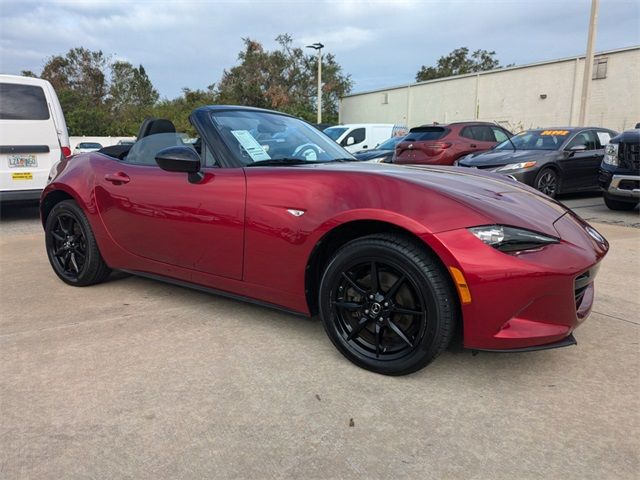 2019 Mazda MX-5 Miata Sport