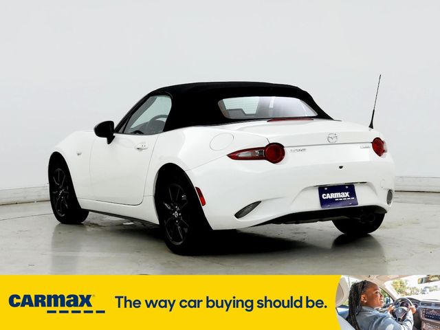 2019 Mazda MX-5 Miata Sport