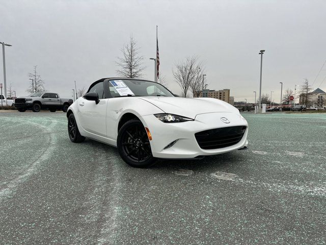 2019 Mazda MX-5 Miata Sport