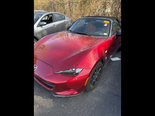 2019 Mazda MX-5 Miata Sport