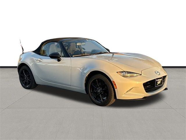 2019 Mazda MX-5 Miata Sport