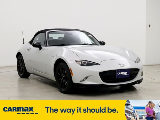 2019 Mazda MX-5 Miata Sport