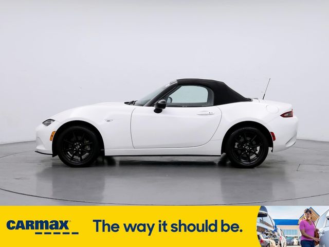 2019 Mazda MX-5 Miata Sport