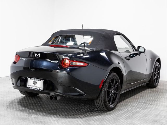 2019 Mazda MX-5 Miata Sport