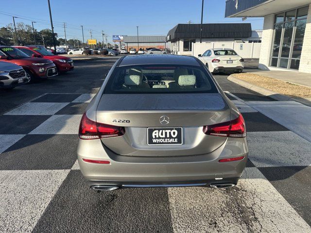 2019 Mercedes-Benz A-Class A 220