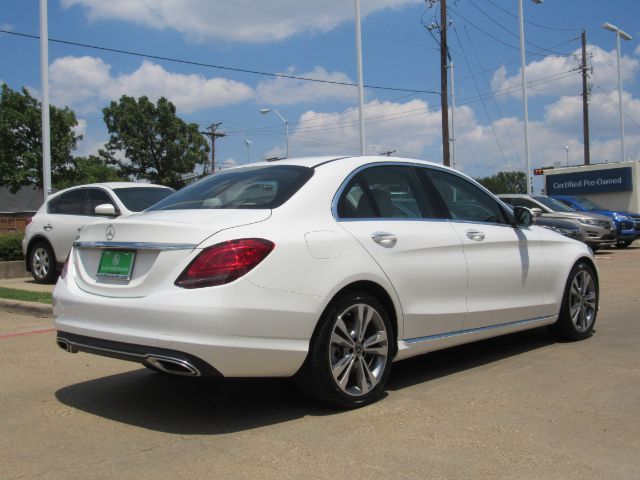 2019 Mercedes-Benz C-Class 300