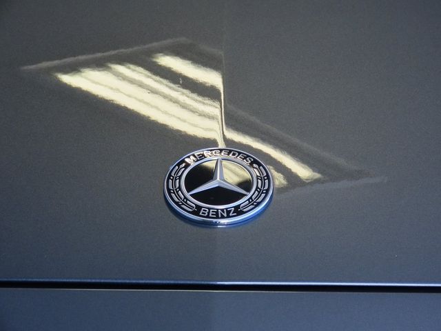 2019 Mercedes-Benz C-Class 300