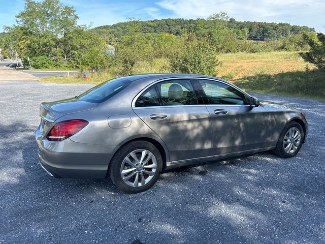 2019 Mercedes-Benz C-Class 300