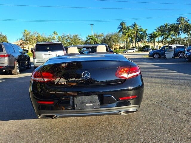 2019 Mercedes-Benz C-Class 300