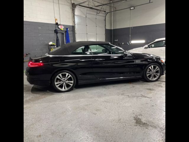 2019 Mercedes-Benz C-Class 300