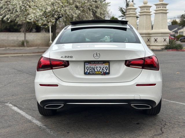 2019 Mercedes-Benz C-Class 300