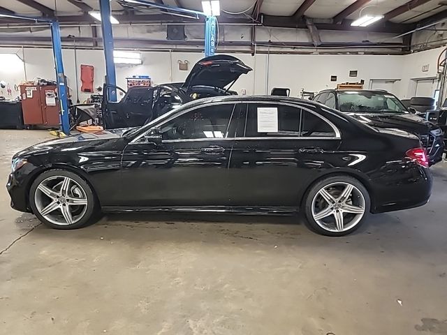 2019 Mercedes-Benz E-Class 300