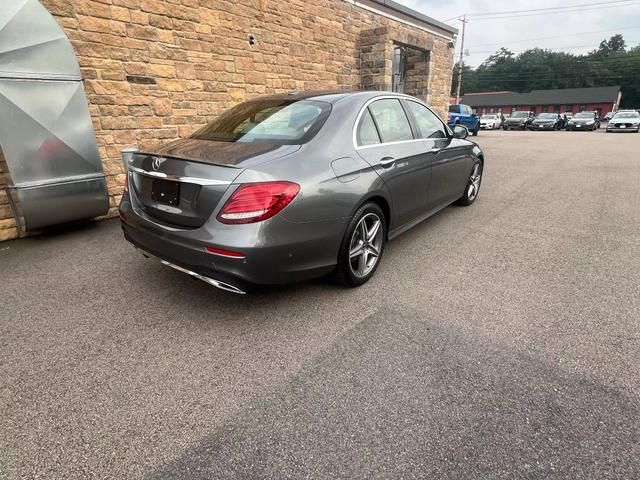 2019 Mercedes-Benz E-Class 300