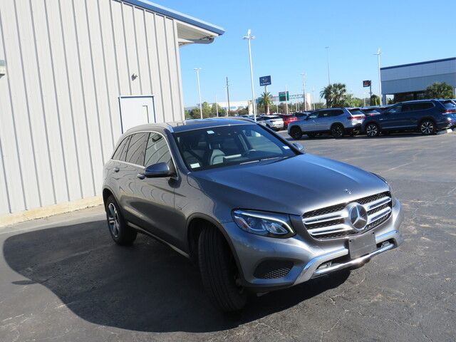 2019 Mercedes-Benz GLC 350e