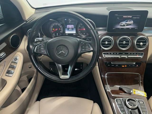 2019 Mercedes-Benz GLC 300