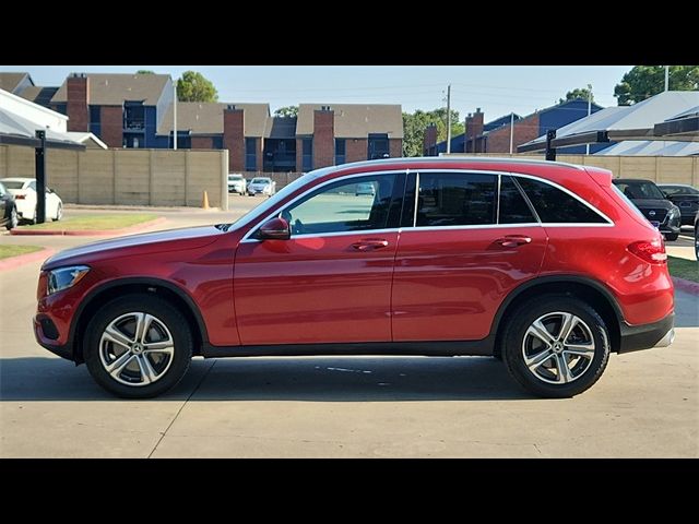 2019 Mercedes-Benz GLC 300