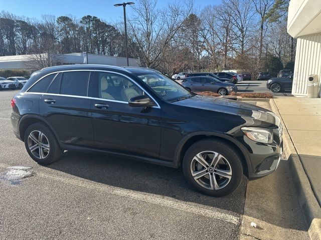 2019 Mercedes-Benz GLC 300