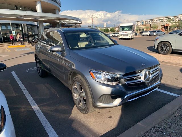2019 Mercedes-Benz GLC 300