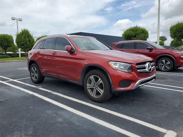 2019 Mercedes-Benz GLC 300