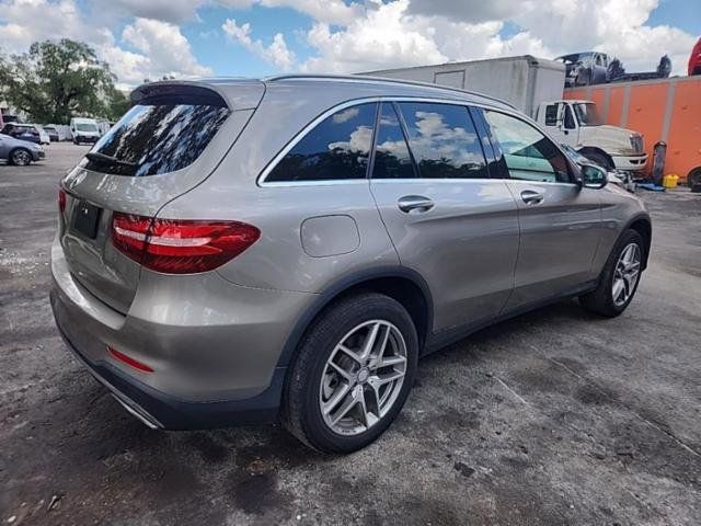 2019 Mercedes-Benz GLC 300